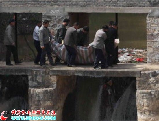 按此在新窗口浏览图片
